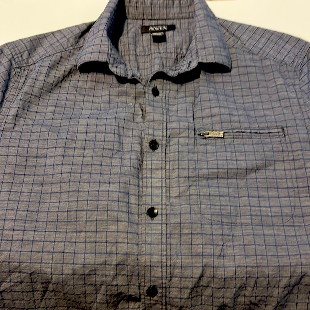 Kenneth Cole casual shirts sizes S